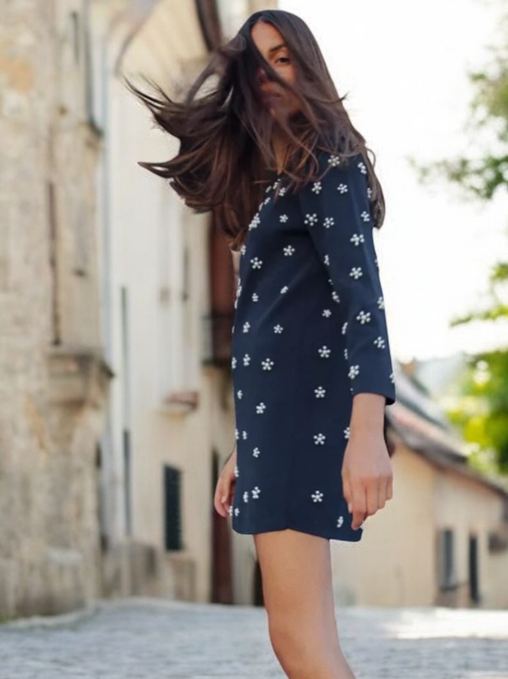 Zara Navy Pearl Flower Embellished Long Sleeve Stretch Knit Fitted Mini Dress XS